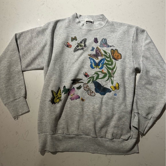 BUTTERFLY CREWNECK - Picture 1 of 5